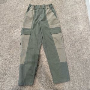 Green cargo pants